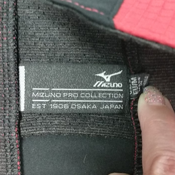 Mizuno Pro Heat Generating Sport Jacket Sm Rd/blk New with Tags - Picture 3 of 8